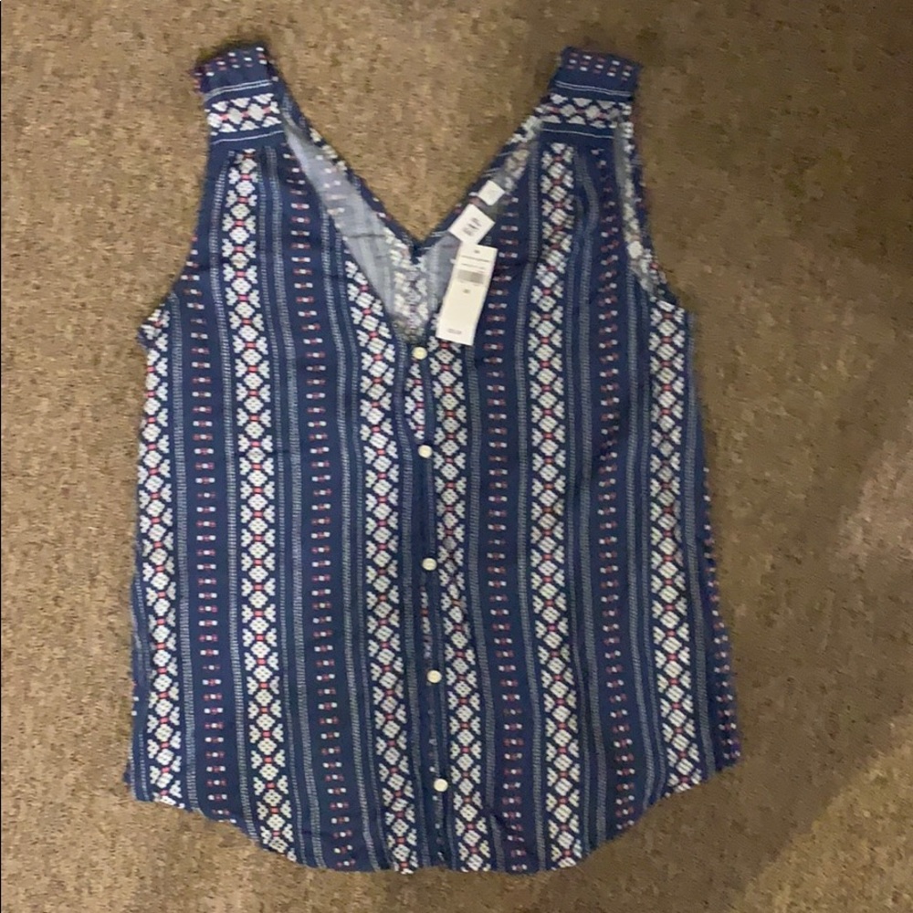 Brand new sleeveless gap blouse